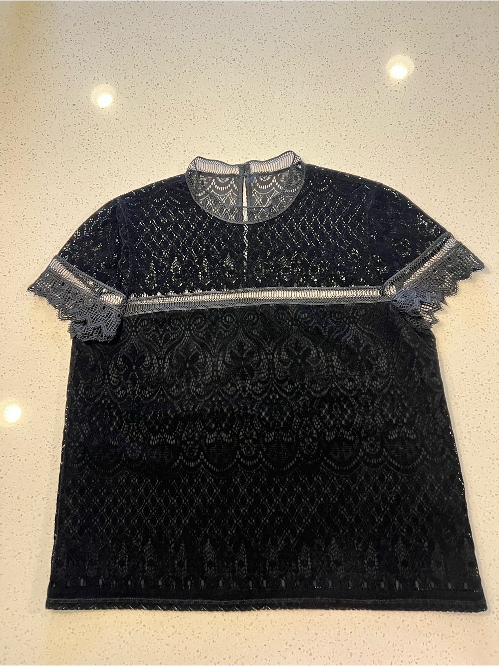 Laundry by Shelli Segal Velvety Flocked Black Lace Mock Neck Blouse - S